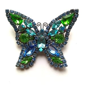 VINTAGE WEISS Blue & Green Crystal Rhinestone Butterfly Brooch Pin